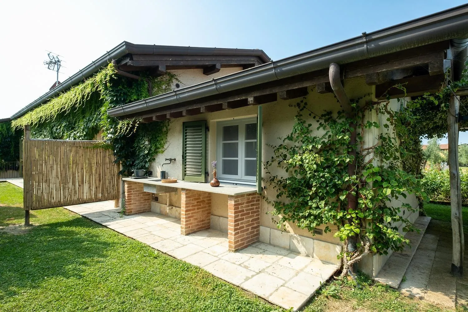 Landhuis Olimagio Farm Stay With Animals And 25M Pool, Beach At Cycling Distance Pietrasanta