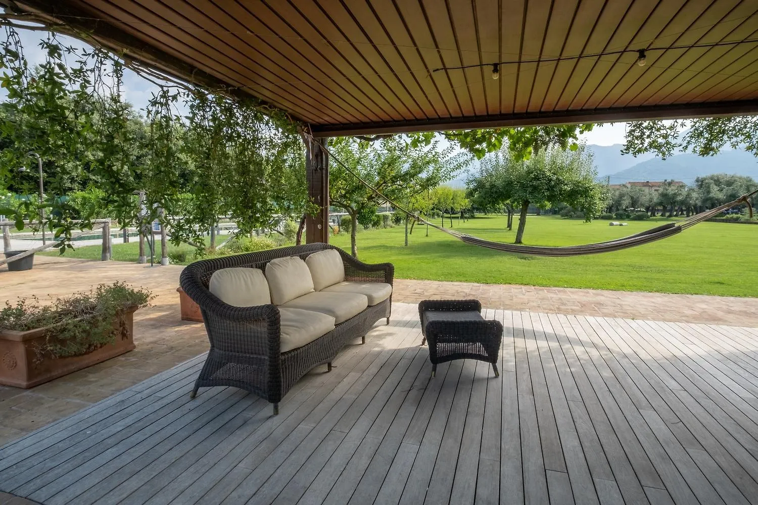 Olimagio Farm Stay With Animals And 25M Pool, Beach At Cycling Distance Pietrasanta Country house