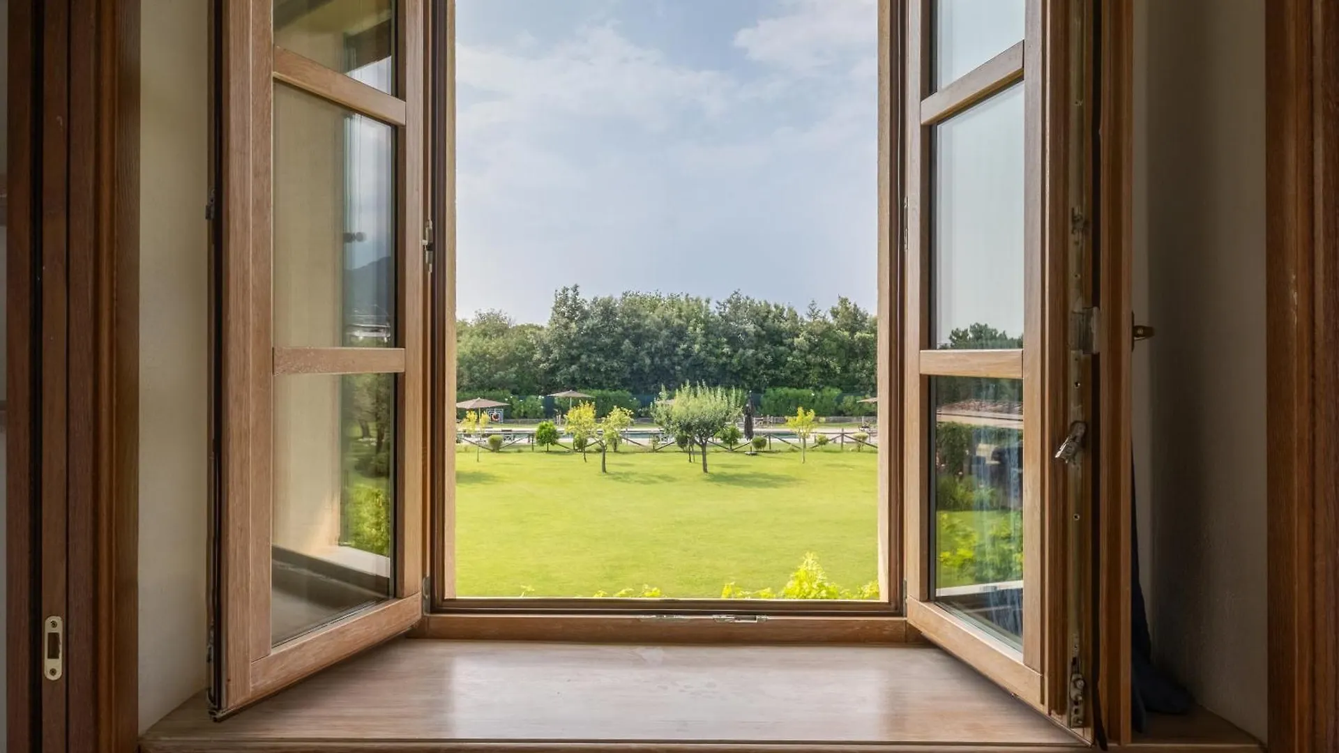 Country house Olimagio Farm Stay With Animals And 25M Pool, Beach At Cycling Distance Pietrasanta