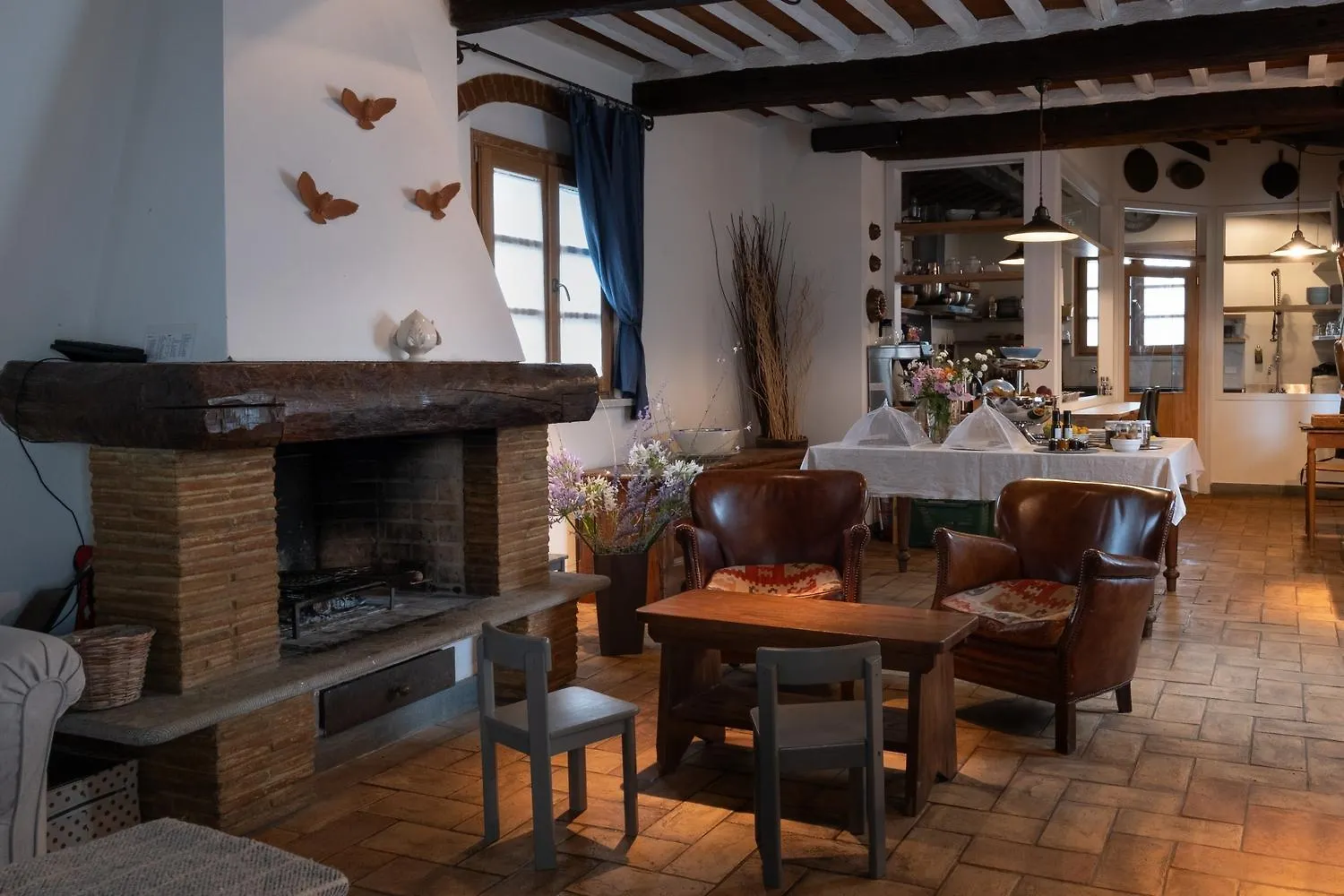 Olimagio Farm Stay With Animals And 25M Pool, Beach At Cycling Distance Pietrasanta Italy