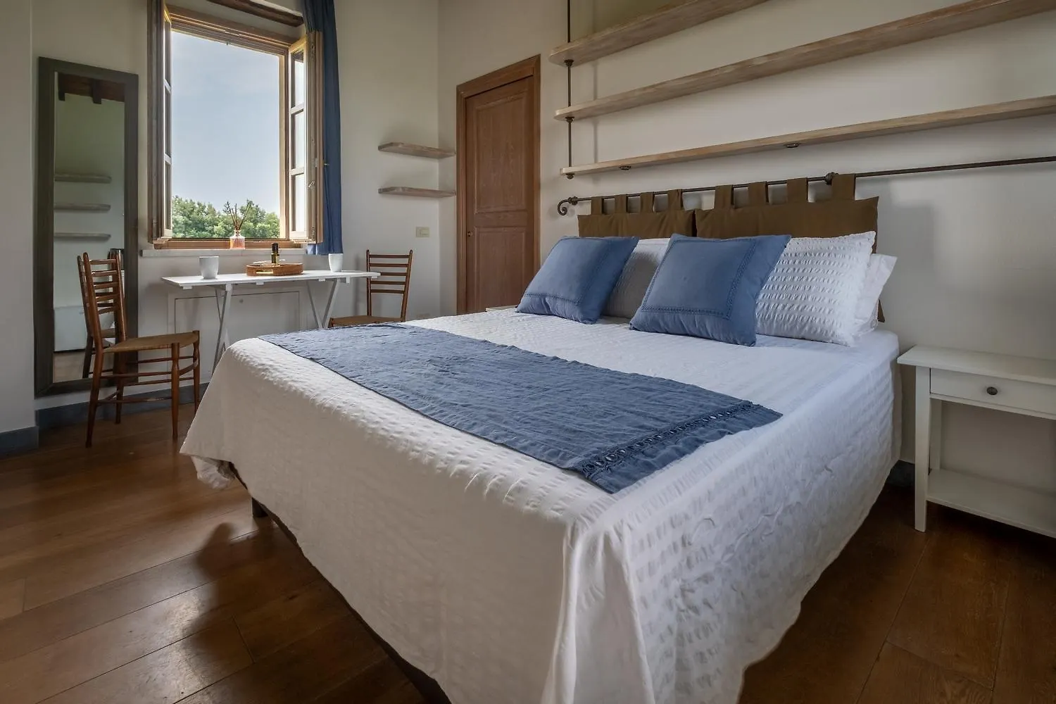 Olimagio Farm Stay With Animals And 25M Pool, Beach At Cycling Distance Pietrasanta Country house