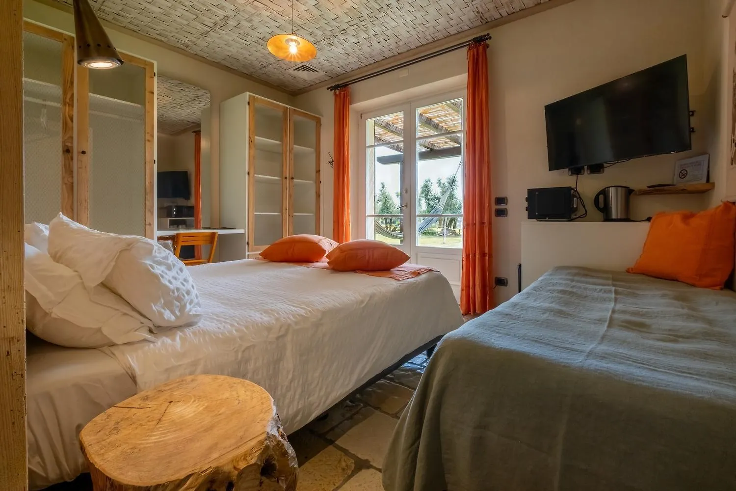 Olimagio Farm Stay With Animals And 25M Pool, Beach At Cycling Distance Pietrasanta Country house