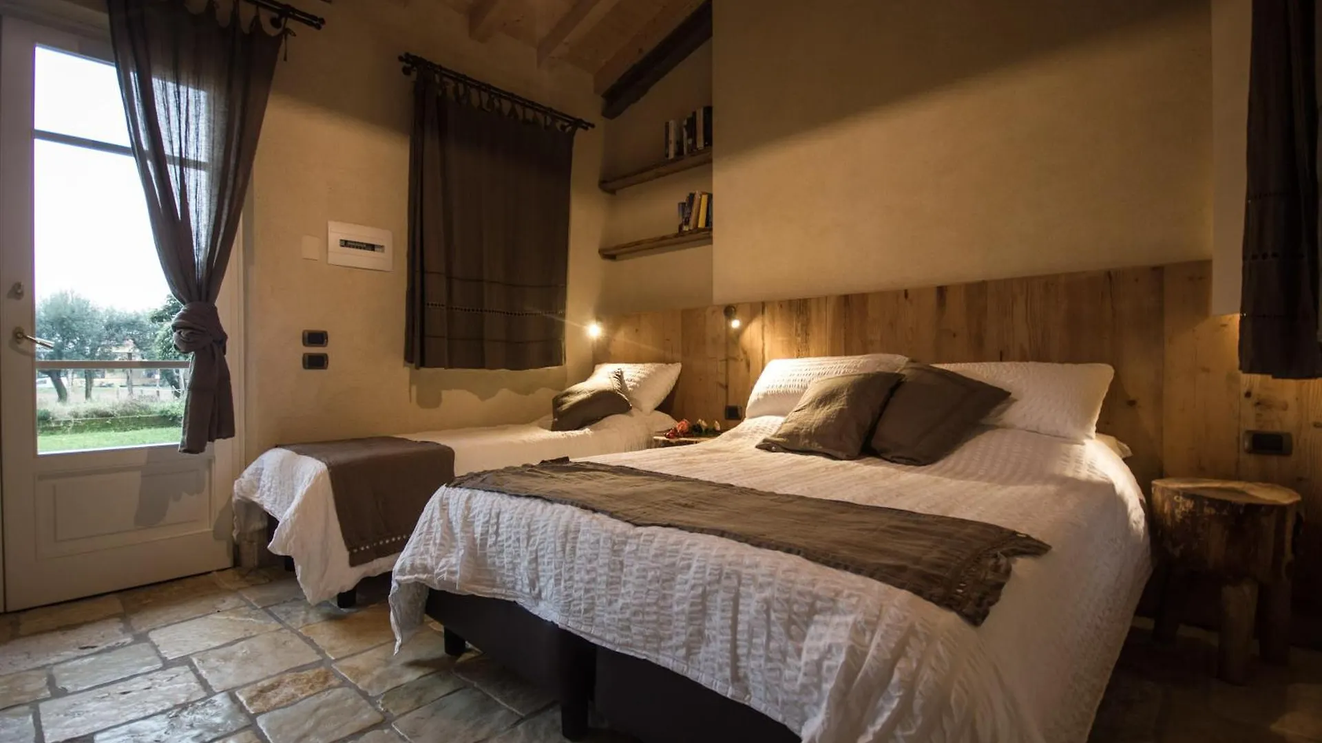 Olimagio Farm Stay With Animals And 25M Pool, Beach At Cycling Distance Pietrasanta Country house