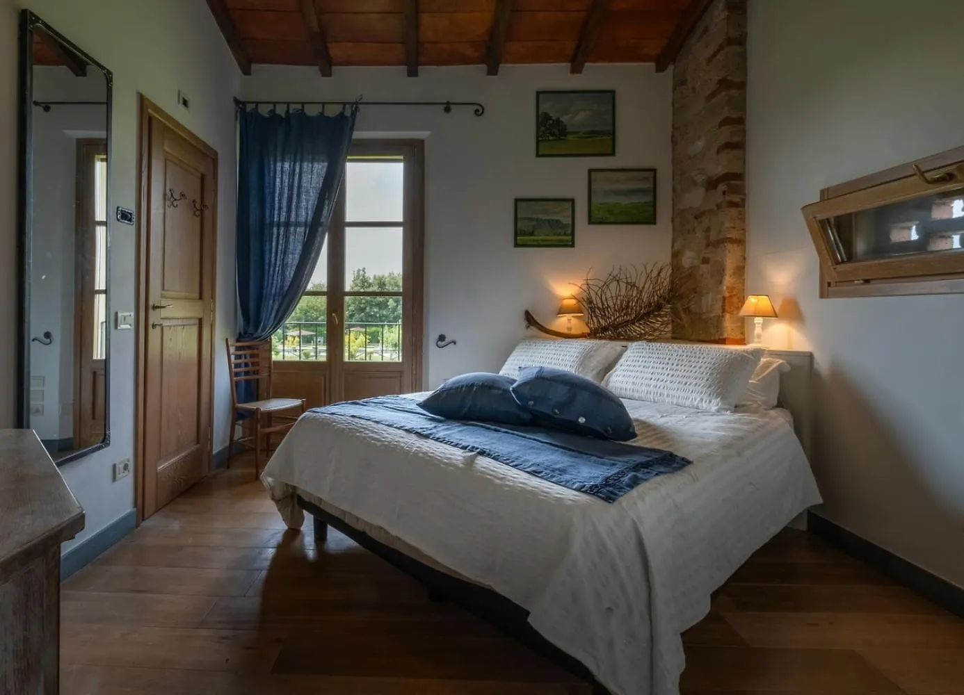 Olimagio Farm Stay With Animals And 25M Pool, Beach At Cycling Distance Pietrasanta Italy