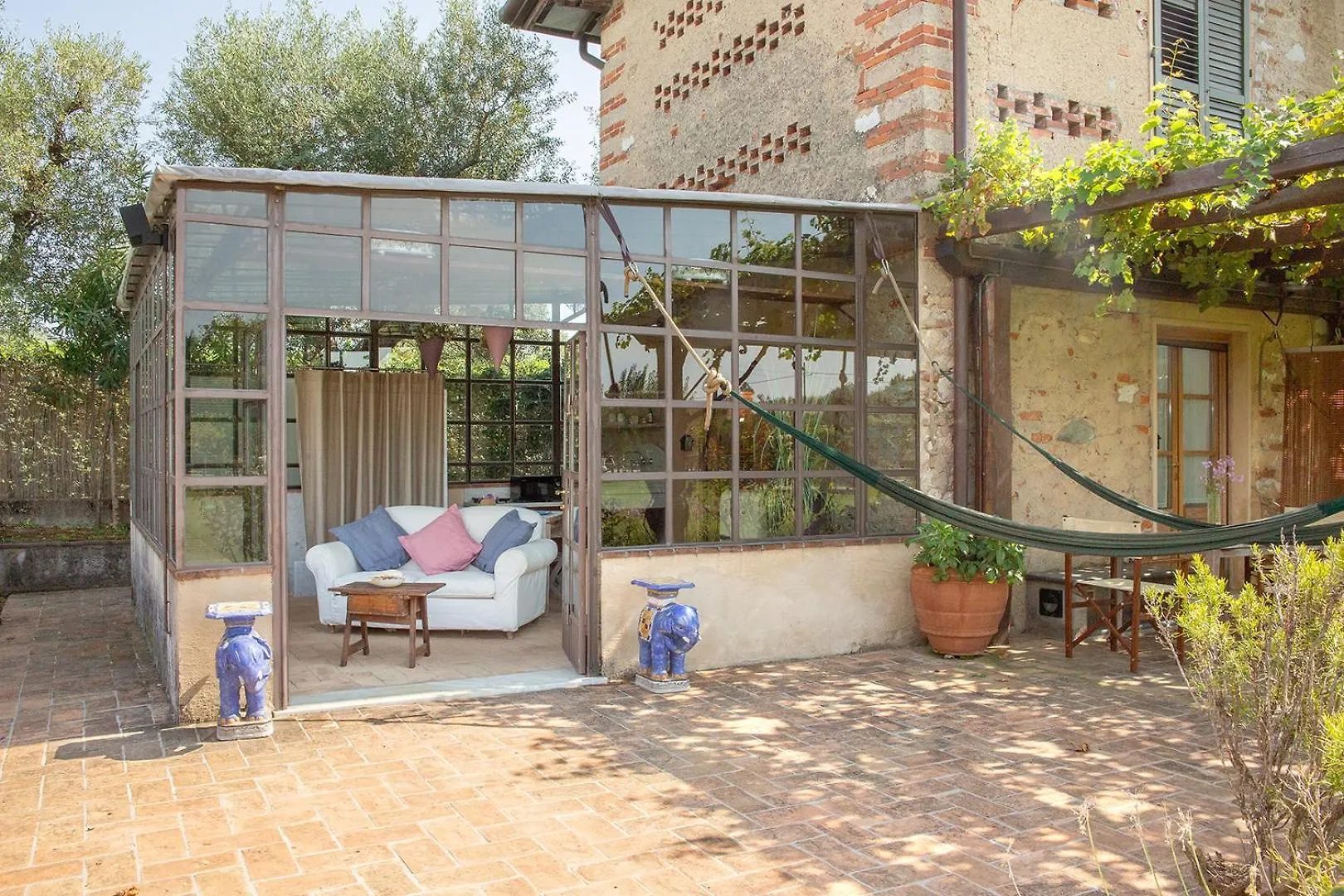 Olimagio Farm Stay With Animals And 25M Pool, Beach At Cycling Distance Pietrasanta 0*,  Italy